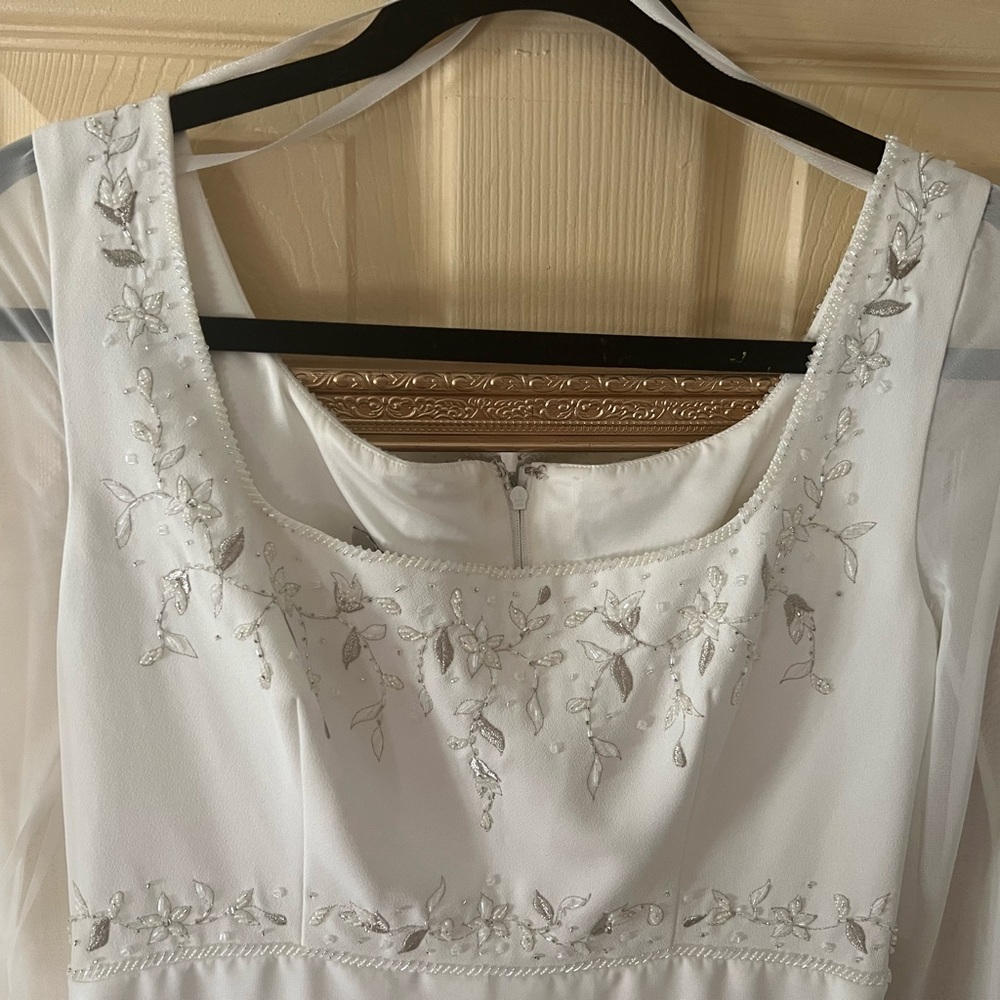 Gorgeous Pronovias bell sleeve boho wedding gown